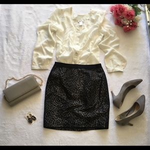 🖤🖤Ann Taylor Leopard Skirt🖤🖤
